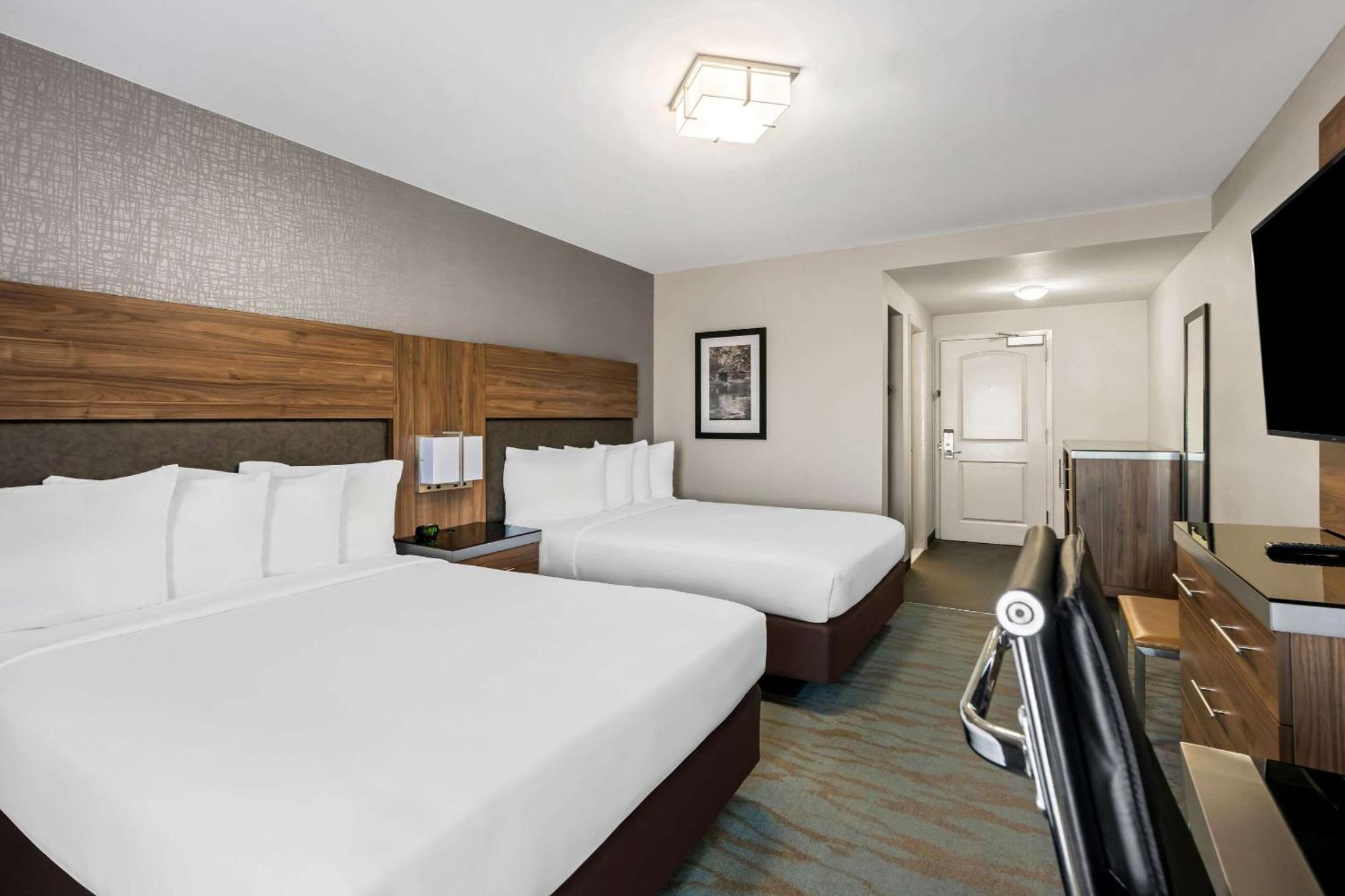 The Penn Stroud, Stroudsburg - Poconos, Ascend Hotel Collection エクステリア 写真