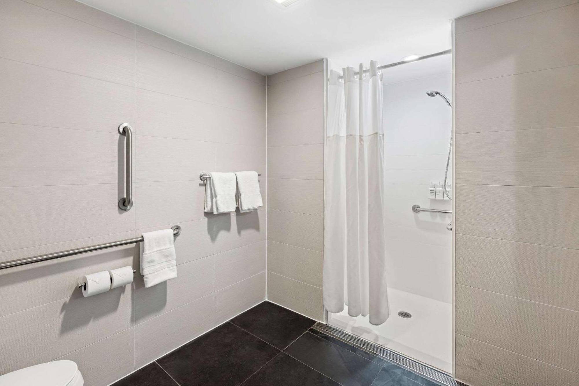 The Penn Stroud, Stroudsburg - Poconos, Ascend Hotel Collection エクステリア 写真