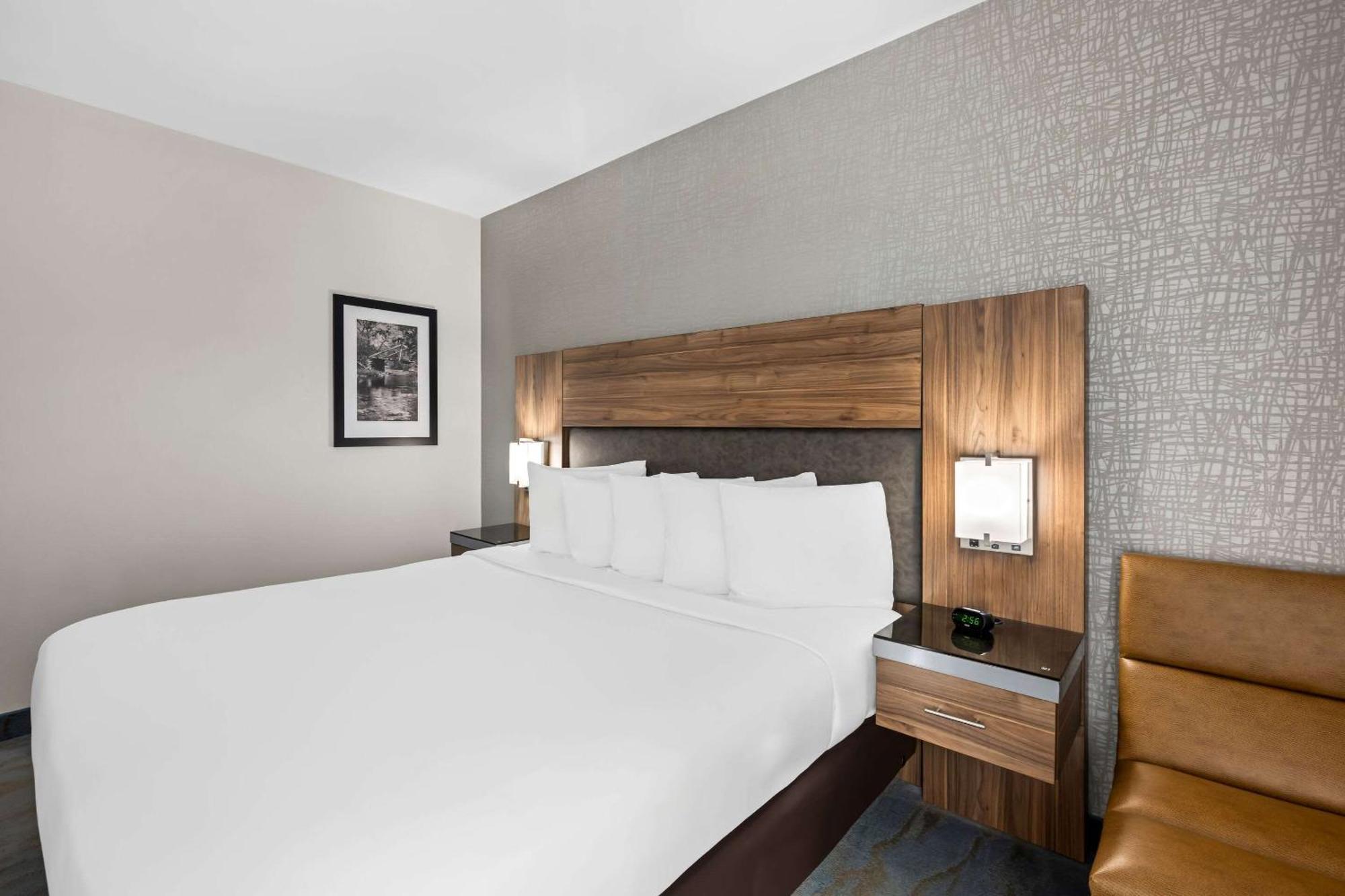 The Penn Stroud, Stroudsburg - Poconos, Ascend Hotel Collection エクステリア 写真